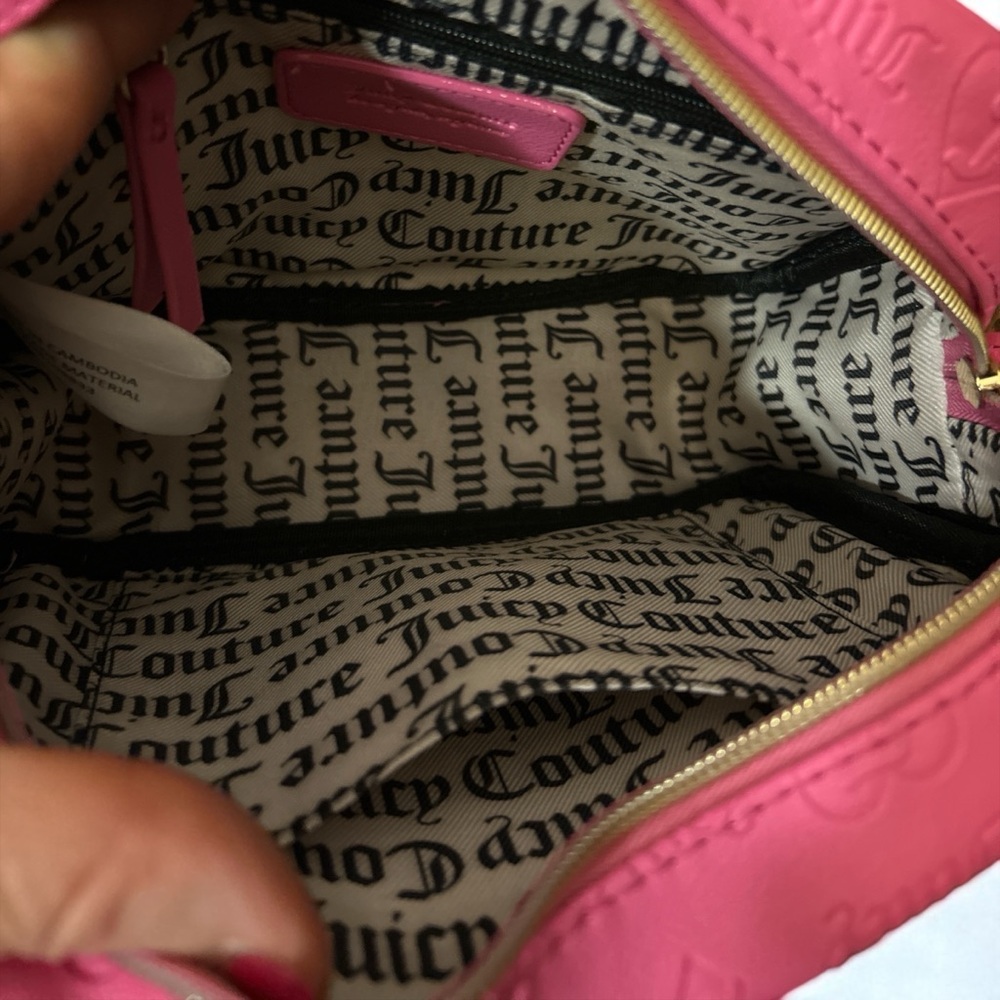 Juicy Couture Vibrant Pink Crossbody Bag - Picture 3 of 4